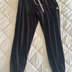 Vuori Women’s Jogger Pants